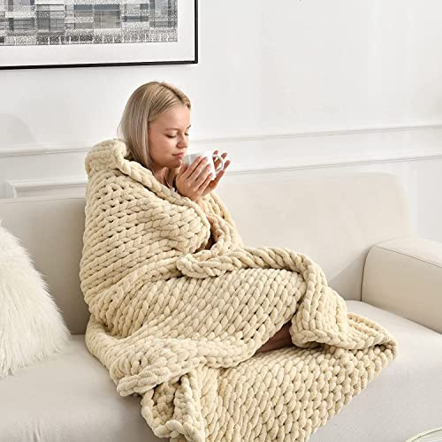 Maetoow Chenille-Strickdecke, straffere Version (101 x 127 cm), handgefertigte warme und kuschelige Decke für Sofa, Bett, Wohnraum, weiche Fleecedecke, Boho-Decke und übergroße Strickdecke, beige
