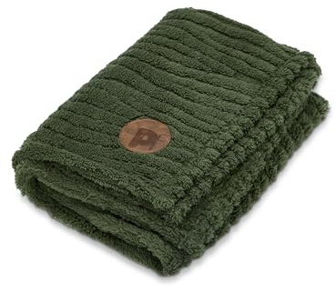 Petface Luxurious Fleece Pet Blanket, Green, 100 x 70 cm (Pack of 1) | Soft & Warm Luxury Texture, Machine Washable, Durable, Lightweight, for Dogs & Cats, for Beds, Crates & Car Seats