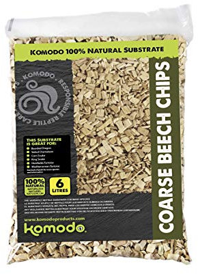 Komodo Coarse Beech Chips Substrate for Reptile Cage Vivarium Habitat Premium Natural Non Toxic Durable Long Lasting Moisture Control Bedding - 6L