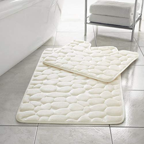 Comfort Collections Lot de 2 tapis de bain antidérapants et doux en mousse à mémoire de forme avec motif galets Couleur : Crème.