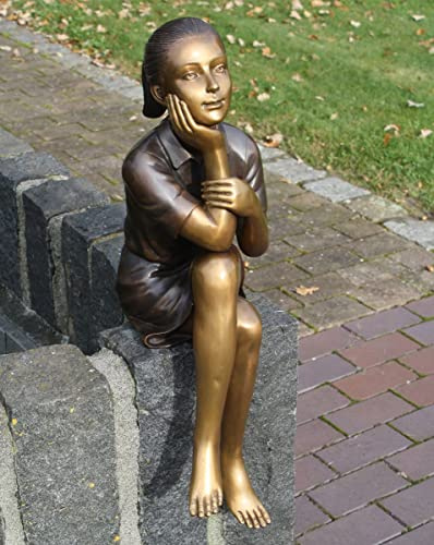 H. Packmor GmbH Bronzefigur eines Mädchen beim nachdenken