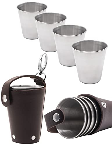 Outdoor Saxx 4x Unzerbrechliche Edelstahl Reise-Becher, Schnaps-Becher, 70 ml, mit Leder-Tasche mit Karabiner