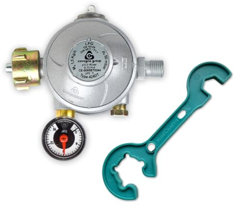 Haushaltsregler 50mbar Gasregler mit Gasflaschenschlüssel & Manometer | Für Innenräume mit doppelter Überdrucksicherung inkl. Gasreglerschlüssel 2 in 1, Gasdruckregler, Druckminderer für Gasflasche