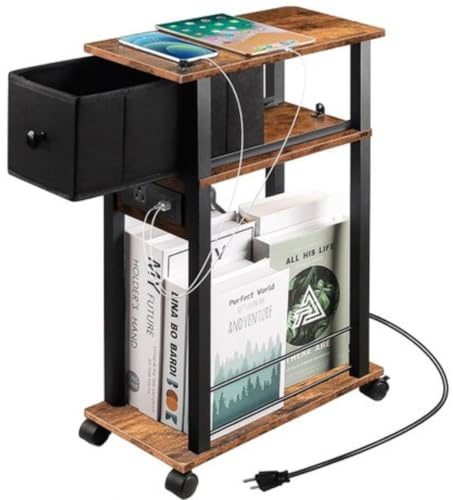 Segenn Beistelltisch mit Steckdose, mit Rollen, Rollbarer Nachttisch mit Schublade und Bücherablage, Schmaler Sofa-Beistelltisch im Industrie-Design, Holzoptik, klein, Couch