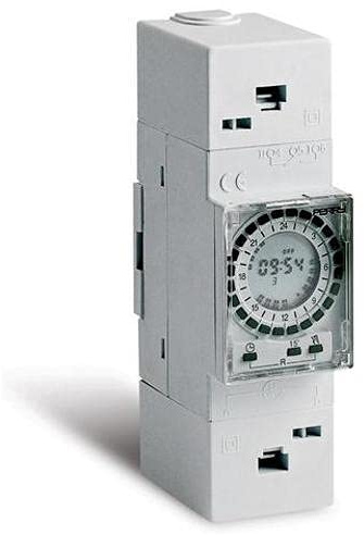 Perry 1IO0022/D15 Interruttore Orario Giornaliero, Bianco