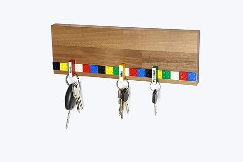 Schubica Schlüsselbrett PLAY 202 Holz | Für die ganze Familie | Schlüsselleiste Nussbaum mit 6 Schlüsselanhängern zum selbst beschriften | inkl. Schrauben und Dübel | bunt