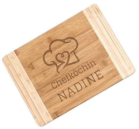 Maverton Bambus Küchenbrett mit Gravur - Brotzeitbrett - Schneidebrett - Größe: 35x25 cm - extra Dick - für Frauen - zum Geburtstag - zu Weihnachten - Chefköchin