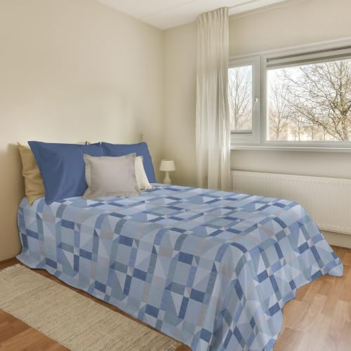 PENSIERI DELICATI Tagesdecke 220 x 280 cm, für Einzelbett, 100% Piqué-Baumwolle, ideal als Überwurf für französisches Bett, Muster Athen, Hellblau, 100% Made in Italy