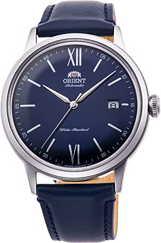 Orient Automatik Herren Armbanduhr aus Edelstahl und Leder in der Farbe Silber-Blau 41mm, Wasserdichtigkeit: 3Bar, RA-AC0021L10B