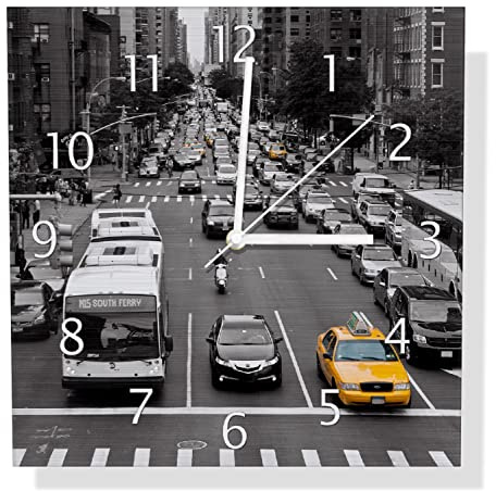 Wallario Design Wanduhr New York Yellow Taxi I aus Aluverbund, Alu-Uhr Größe 30 x 30 cm, weiße Zeiger mit Metalloptik