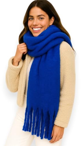 Ziona Damen Schal Winter XXL – kuschelig weich, breit & warm – mit Fransen, einfarbig, Herbst Accessoire aus 100% Viskose, 175 x 50 cm (Royalblau)