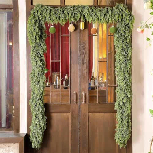 1.8m Christmas Artificial Cypress Leaf Vine Wreath,Realistic Pine Cypress Vines, Artificial Green Wreath for Wall Window Porch Indoor Outdoor Decor