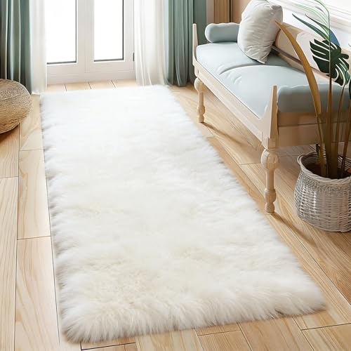 ELLECILA Fluffy Rugs, Faux Sheepskin Area Rug, White Faux Fur Rug, Washable Non Slip Soft Shaggy Rugs, High Pile Rug Rectangular Fluffy Carpet, Bedside Rugs for Bedroom, Living Room (White, 60x180CM)