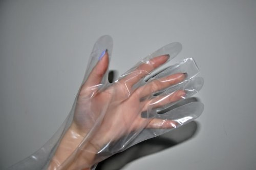 Disposable Polythene Food Grade Gloves - Medium Clear - 100 Pack