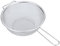 Colador colador de malla fina de acero inoxidable grande con mango resistente y base – 7,5 pulgadas / 19,5 cm de diámetro.
