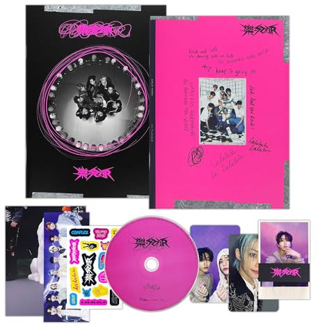 Stray Kids - -Rock-STAR (Strandard - Random Ver.) Photobook + CD-R + Photocard + Panorama Mini Poster + Unit Photocard + Sticker + 2 Pin Badges + 5 Extra Photocards