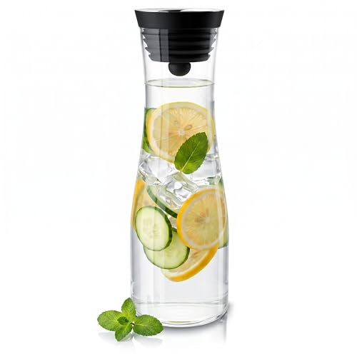 Arendo - Glaskaraffe 1200 ml, Karaffe aus Glas mit Deckel 1,2 L, Wasserkaraffe mit Silikondeckel und integriertem Grobfilter aus Edelstahl, Borosilikatglas, Temperaturbereich –20 °C bis +150 °C
