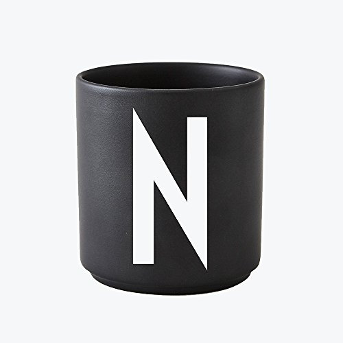 Design Letters - Becher - Buchstabentasse - Buchstabe: N - Porzellan - Schwarz - Arne Jacobsen