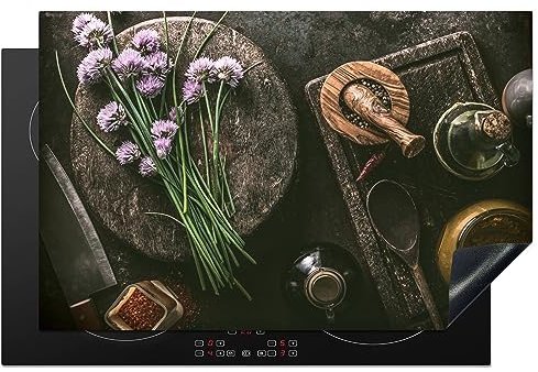 MuchoWow Herdabdeckplatte Ceranfeld Spritzschutz Küche Schnittlauch - Küche - Mörser - Rustikal - Kräuter - Lila 81.6x52.7 cm Induktionsherd Abdeckung Induktionskochfeld Ceranfeldabdeckung