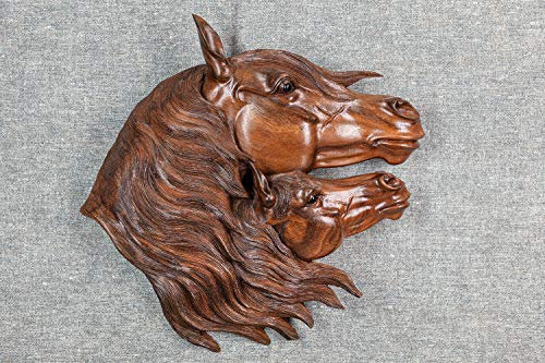 Rikmani Wanddekoration aus Vollholz handgearbeitete Wand Deko - Wandskulpturen aus Holz - Wandrelief Stute mit Fohlen