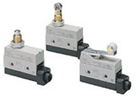 Omron D4MC-5000 High Utility Enclosed Switch, Economical, Panel Mount Plunger