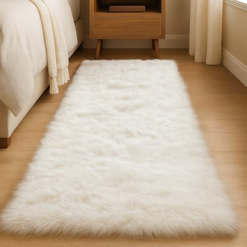 JOYARR Högflor Långsmal Matta, Fluffig Tvättbar Halkfri Matta för Sovrum Sängmatta Hall Vardagsrum, 60x180 cm, Kräm