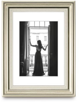 Hama Bilderrahmen Vienna, 30x40cm (Kunststoffrahmen, auffälliger Barock Stil, mit dezenten Verzierungen, für Hochformat, für Querformat, zum Hängen, Reflex Glas) silber