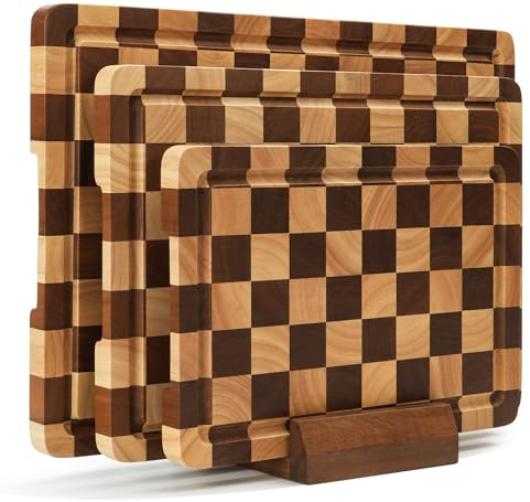 Tabla de Cortar de Madera a Cuadros, Juego de 3 con Soporte | Diseño Tipo Tablero de Ajedrez, con Canal para Jugo y Asa, Ideal para Carne, Verduras, Queso y Servir