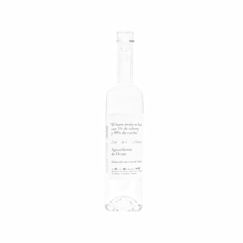 JUSTINA DE LIEBANA Aguardiente de Orujo Gourmet con Uva de Liébana, Destilado Artesanal de Variedades Autóctonas, 45% Vol., 50 cl