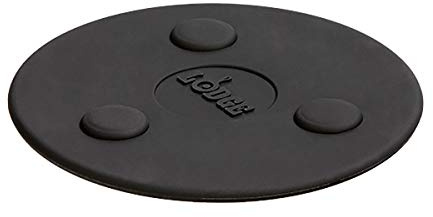 Lodge 5 Inch Silicone Magnetic Trivet - Dishwasher Safe Magnetic Trivet Designed for Universal Use - Reusable Heat Protection up to 450° - Black