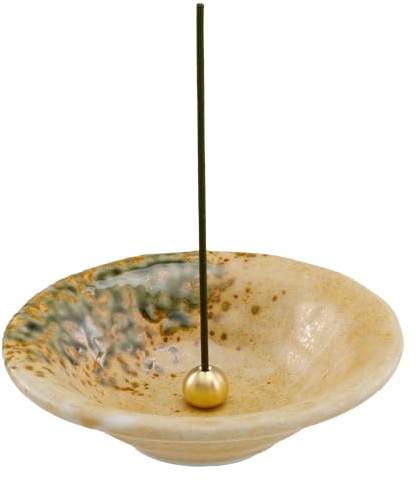 Asayu Japan Räucherstäbchenhalter - Wabi-sabi - Für Stäbchen 10 cm, Made in Japan, Traditionelle Keramik, Inklusive Abnehmbarer Messingständer - Für Yoga, Meditation und Entspannung (Hell Orange)