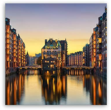 ge Bildet Bild auf Leinwand | Wasserschloss in der Speicherstadt - Hamburg in 50x50 cm als Wandbild | Wand-deko Dekoration Wohnung modern Bilder | 1018