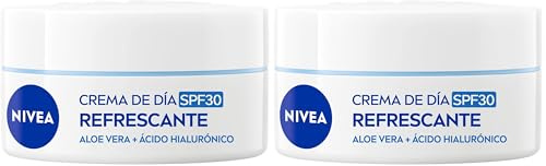 NIVEA Crema de Día Refrescante - Crema Facial Hidratante - Refresca e Hidrata la Piel - Previene las Manchas - Protección Solar PF30 - Con Vitamina E - Uso Diario - Piel Normal y Mixta -50 ml