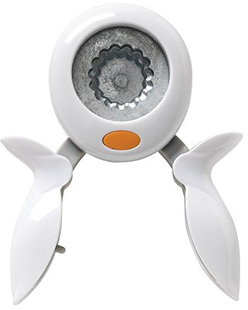 Fiskars Seal of Approval Squeeze Punch, Medium