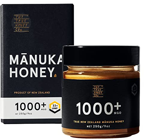 The True Honey Co. Miele di Manuka MGO 1000+ (UMF 22+) 250g | Certificato MGO e UMF | Esclusivo e di alta qualità | Prodotto e confezionato in Nuova Zelanda | In vetro con Signature Box | Di NZfyMe