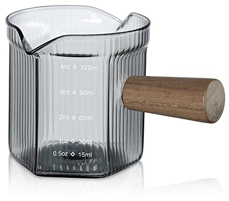 Joeyan 120 ml Gris Vaso Medidor Espresso de Doble Boquilla con Mango de Madera,Acanalado Borosilicato Jarra Medidora leche,para leche Vino Zumo