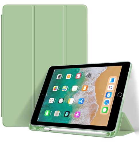 Coque pour iPad 9,7 Pouces (6ème/5ème Génération, 2018/2017) avec Porte-Stylet, Étui Housse Mince Antichoc Tablette avec Dos en TPU Souple, Réveil/Veille Automatique, Vert Matcha