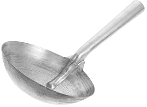 CIMAXIC Heavy Duty Iron Spoon Farming Ladle Portable Water Ladle for Animals Grain Scooper