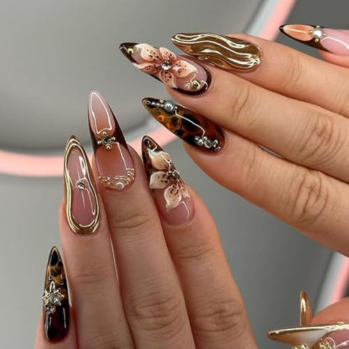 Faux Ongles Court MouyouGlow,Amande Nude French 3D Diamant Cross Charms Chrome Fleurs Automne Leopard Doré Wave Press on Nails avec Colle à Ongles,Winter Perle Flowers Crystal Acryl Fake Nails