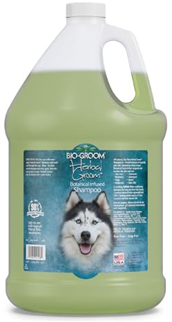 BIO-GROOM - Herbal Groom - Natürliches Kräutershampoo - Hundeshampoo und Welpenshampoo - Mit 8 reinen Pflanzenextrakten - Für Lang- und Kurzhaarige Rassen - Frei von Parabenen - 3.8 L