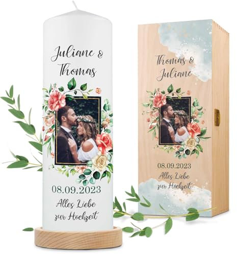 GRAVURZEILE Bedruckte Kerze - Hochzeitsfoto - Personalisierte Kerze mit eigenen Namen, Datum & Foto Bild - Geschenk zur Hochzeit an das Brautpaar - Hochwertige Stumpenkerze Weiß 250/80 mm