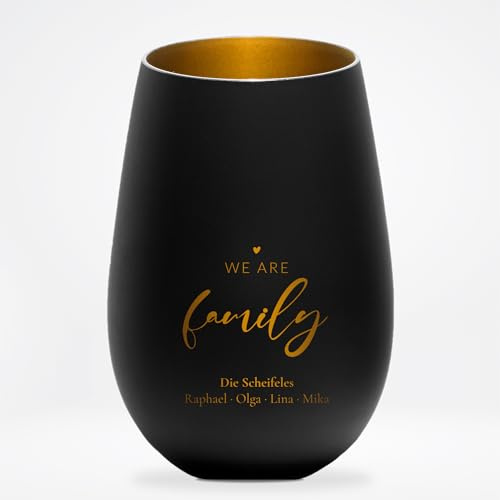 Geschenkfreude We Are Family Windlicht personalisiert - mit Namen Familie | 8,5x6,3x12cm, Deko Teelichthalter mit Namen der ganzen Familie, Muttertagsgeschenke für Mama, Geschenkideen für die Familie