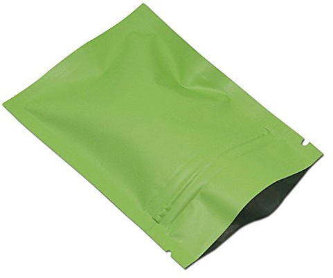 WACCOMT Pack 100 stycken matta aluminiumfolieförpackningar, påse, zip-lås, självtätande platt påse, livsmedelsförvaring, luktsäker, mylarpåse (matt grön, 15 x 22 cm (5,9 x 8,6 tum))