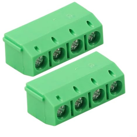 Hochleistungs-Leiterplatten-Montageschrauben. Ein komplettes Set von Steckverbindern, maßgeschneidert für den Elektronikeinsatz (ist grün)