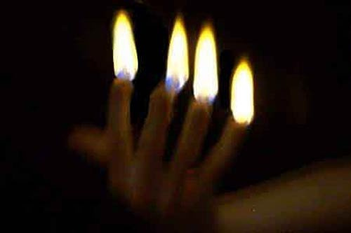 Magie Flammes au Bout des Doigts (par 4) - Tour de