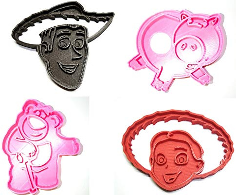TOY MOVIE CHARACTERS SET OF 4 SPECIAL OCCASION COOKIE CUTTER USA PR507