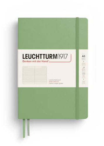 LEUCHTTURM1917 361582 Notizbuch, Salbei, Liniert | 251 nummerierte Seiten, Inhaltsverzeichnis, Fadenheftung, 80 g/m², Falttasche