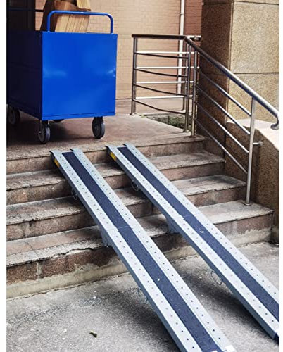 Tragbare Rollstuhlrampe, 2,44 m, faltbare Eingangsrampe für den Zugang für Behinderte, breite und lange Schwellenrampe für Türen, Stufen und Bordsteine, 2er Set Rampen für einfaches Ein und Ausstei
