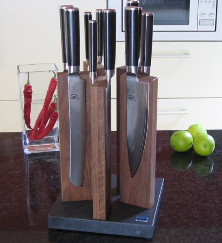 Kai Set de imanes para cuchillos Stonehenge STH de 4 + 10 unidades Kai Cuchillos de Damasco