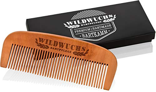 Bartkamm von Wildwuchs Bartpflege - Holz Bart Kamm Männer aus Echtholz im Geschenk Etui für einen natürlichen und gesunden Bartwuchs